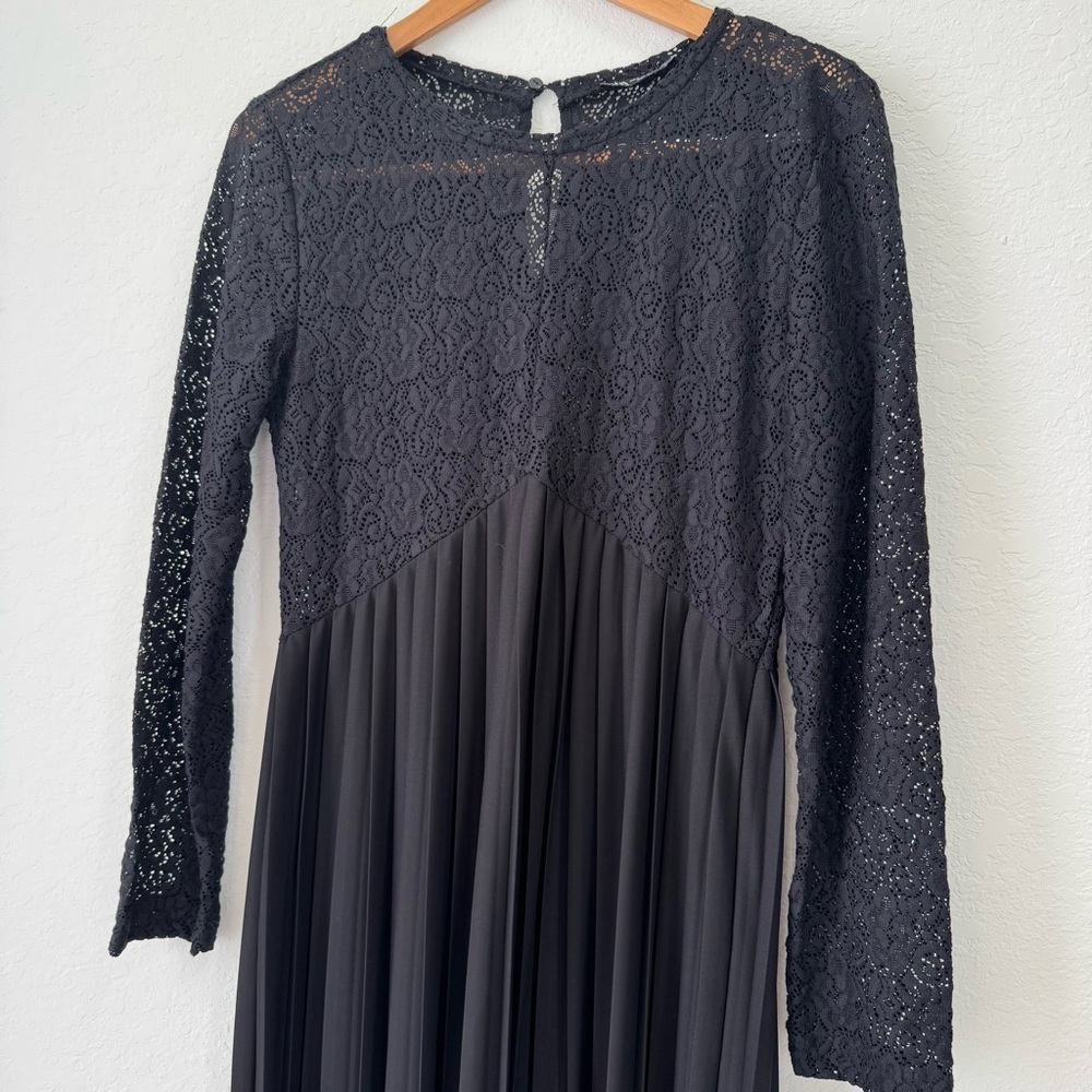 Zara Elegant Black Lace Bodice Pleated Skirt Dress